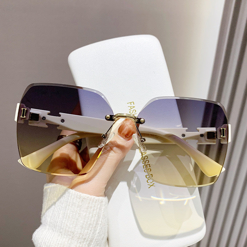 647327857-2